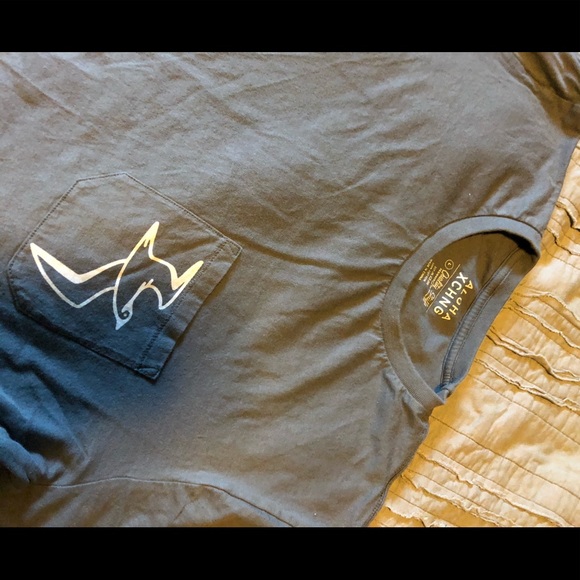 Aloha xchange tee (from Kauai) - Picture 3 of 4